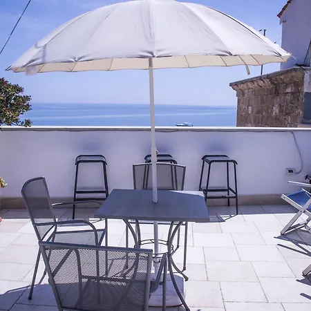 La Muraglia Bed & Breakfast 4*